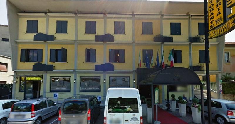 Hotel Ristorante Tre Leoni Somma Lombardo Extérieur photo